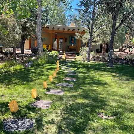 Holiday home Green Acres 8 Mins From Plaza! Santa Fe